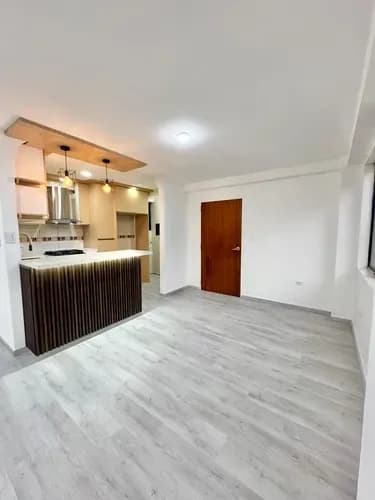 Apartamento En Venta Pueblo Nuevo Orquimaira Gc