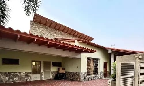 Angelica Rivas Vende Casa En Altos De Guataparo, Valencia Vzla