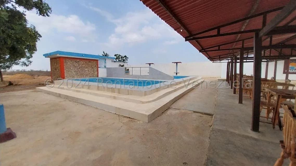Comercial (Local Comercial) en Venta en Dabajuro, Falcon
