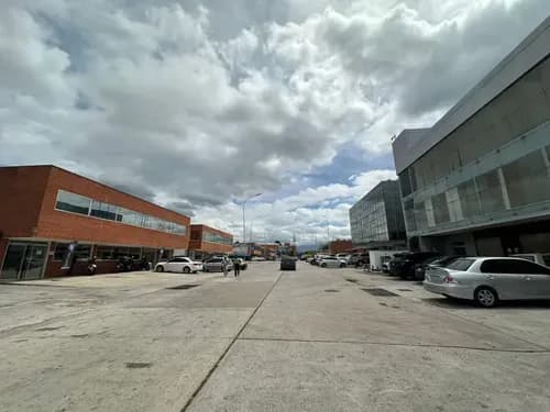 Yia Local Industrial Con Galpón Z.i Henry Ford