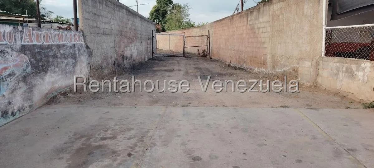 Terreno (Residencial) en Venta en Vargas, Zulia