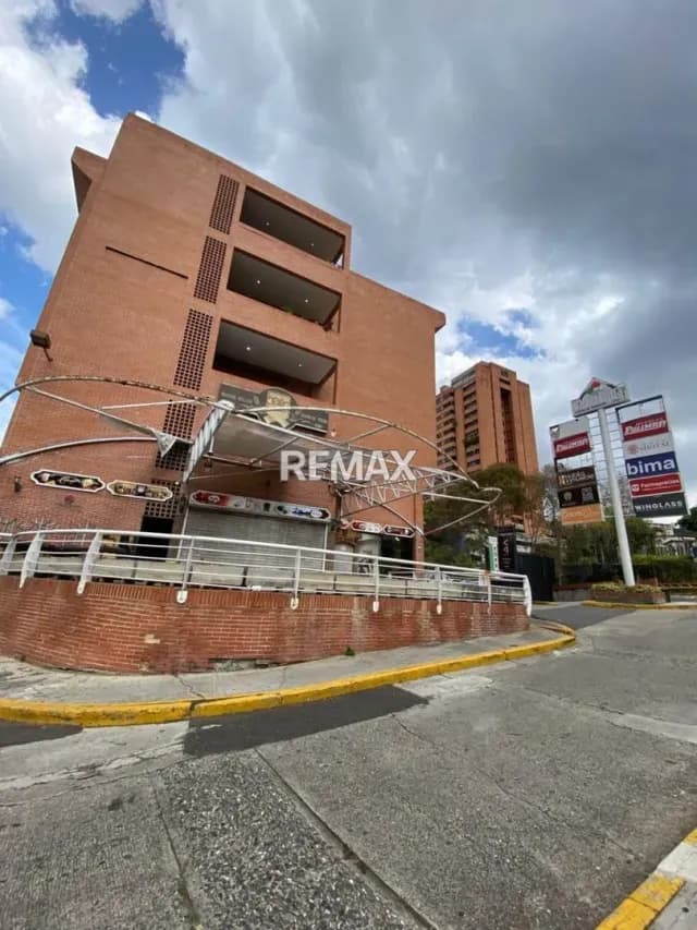 LOCAL COMERCIAL DE COMIDA EN ALQUILER