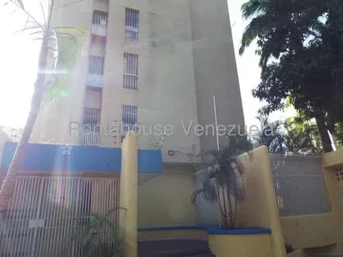 Apartamento En La Guaira, Tanaguarenas Cd 26-15087 Lla