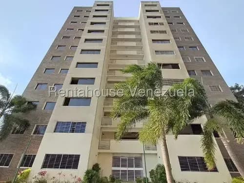 Excelente Apartamento En Prestigioso Edificio Del Centro-oeste: Cocina Moderna Equipada, 3 Habitaciones, 2 Baños Y 2 Puestos @eloisabermudez.rah
