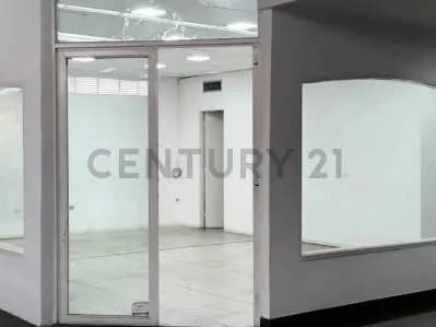 Local Comercial en Venta de 49 m2 en Centro Comercial Plazas las Américas