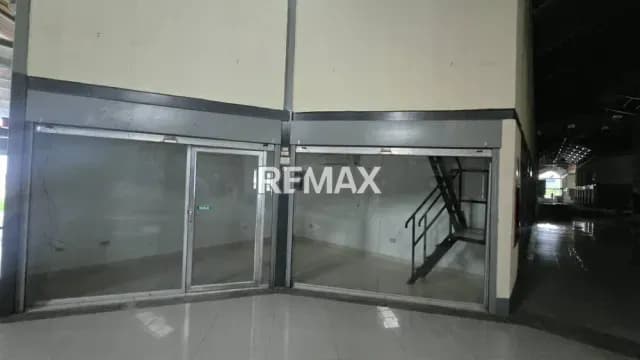 ALQUILER LOCAL COMERCIAL. CC METROMARKET. SAN DIEGO