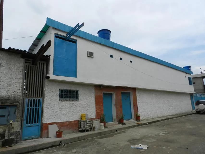 Comercial (Galpon - Deposito) en Venta en El Ingenio, Miranda