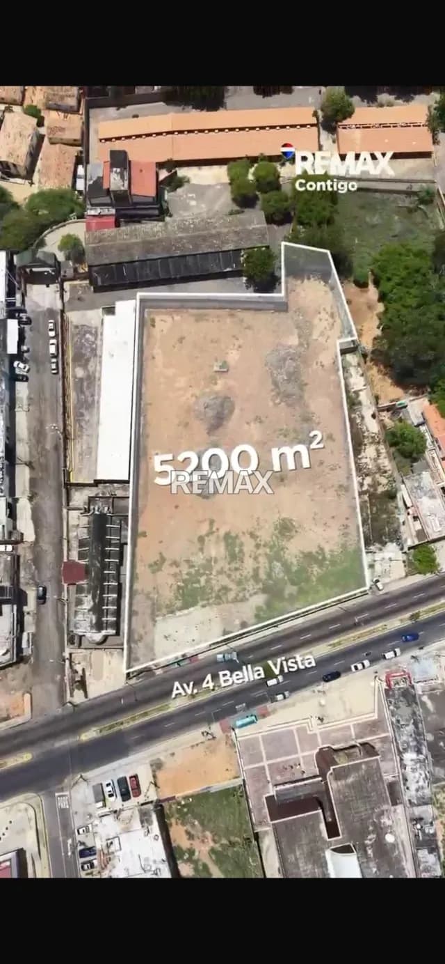 TERRENO EN VENTA EN AV. BELLA VISTA ZONA ESTE EN MARACAIBO