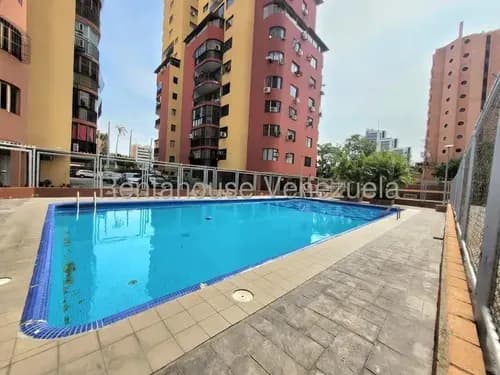 Apartamentos En Alquiler En El Este De Barquisimeto En Nueva Segovia Con Planta Eléctrica Y Piscina #26-16819 Nd