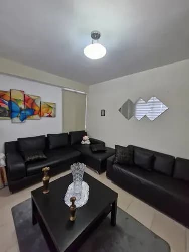 Josefina Toledo Vende Funcional E Impecable Apartamento En Prebo, 90m2, Pozo De Agua, 325999