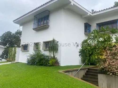 Casa De Venta Cumbre De Curumo Avenida El Lago- Ab-24-20455