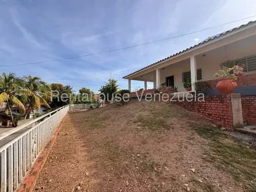 Venta Espléndida Casa Quinta Con Terraza Zona Este Barquisimeto Asesora Mehilyn Perez