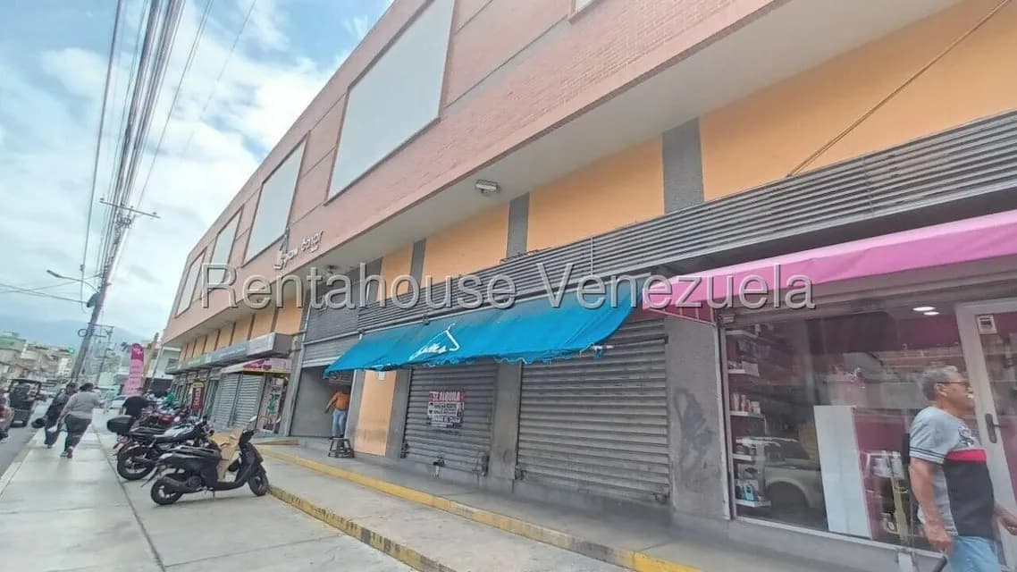 Comercial (Local Comercial) en Venta en Avenida Bolivar, Aragua