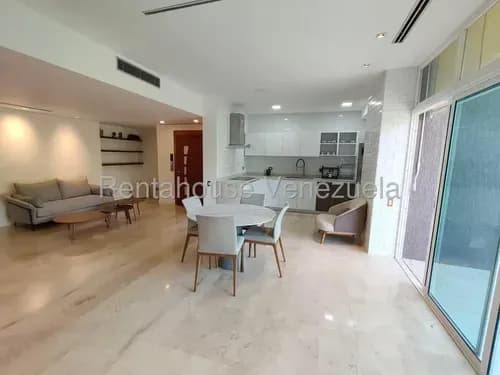 Ana Torres. Apartamento En Venta 26-20443 En La Castellana
