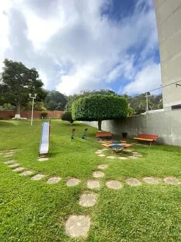 Apartamento En Venta- Urb. Las Minas, San Antonio De Los Altos.