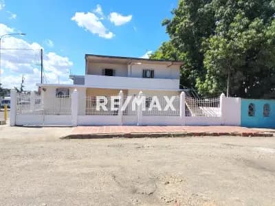 Casa comercial en Sierra maestra