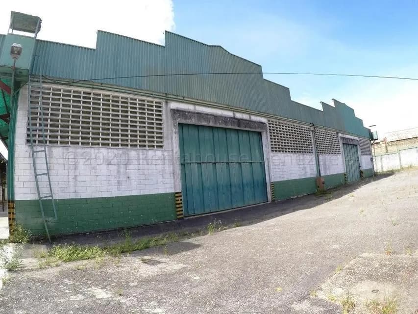 Comercial (Galpon - Deposito) en Venta en Mariche, Distrito Metropolitano