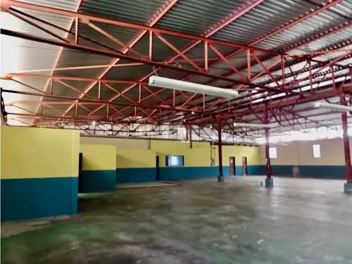 Se Vende Galpón 3.600m2 La Yaguara