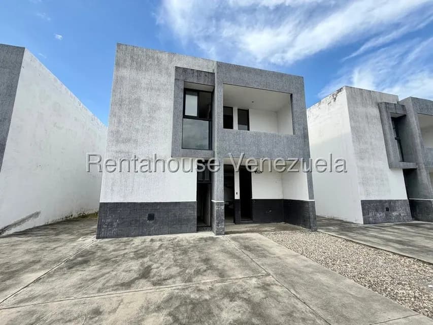 Casa (Duplex) en Venta en Araure, Portuguesa