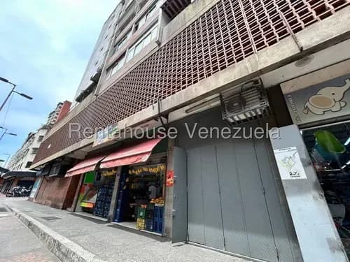 Estupendo Local A Pie De Calle Muy Transitada, Muy Cerca De La Av Urdaneta La Candelaria 26-17388