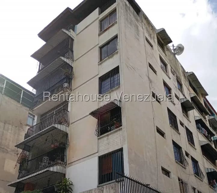 Apartamento (1 Nivel) en Venta en Los Chaguaramos, Distrito Metropolitano