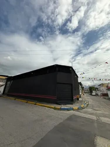 En Venta Galpón Moderno, Calle De San José. Maracay, Estado Aragua
