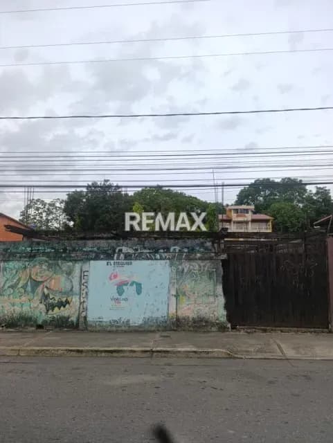 En Venta Terreno con bienhechurias ubicado en Guanare,pleno corredor vial, Calle 7 entre Carreras 13 y 14, Guanare, Portuguesa, Venezuela