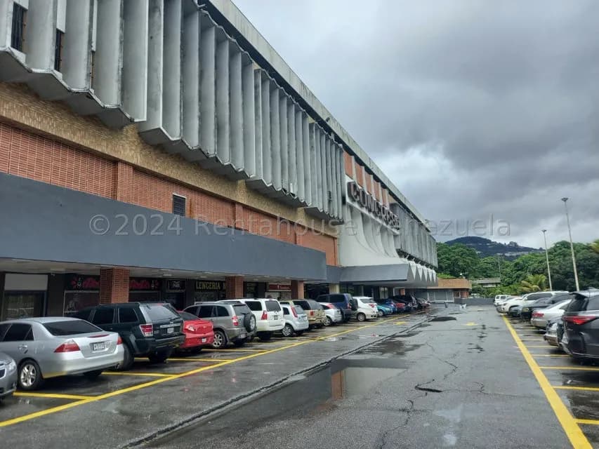 Comercial (Local Comercial) en Alquiler en Prados del Este, Distrito Metropolitano