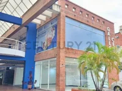 Local Comercial en Alquiler, LECHERIA C.C Galery Center