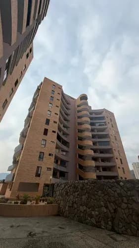Apartamento En Venta En Mañongo Res Papiros Ls