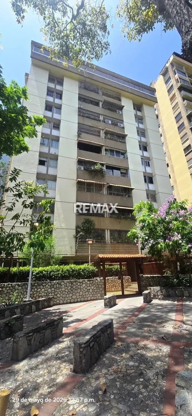 APARTAMENTO EN VENTA - URB. EL CAFETAL