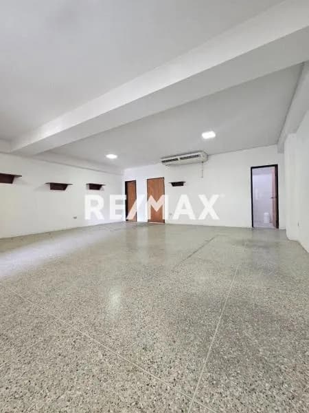 Local en venta C.C Ciudad Jardín San Jacinto