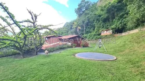 Quinta En Venta En Colians De Los Ruices 26-7379 Csa