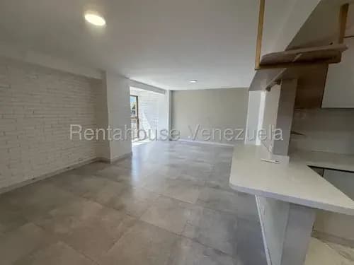 Apartamento En Alquiler Las Mercedes Mls# 26-17285 Christian Szotyori