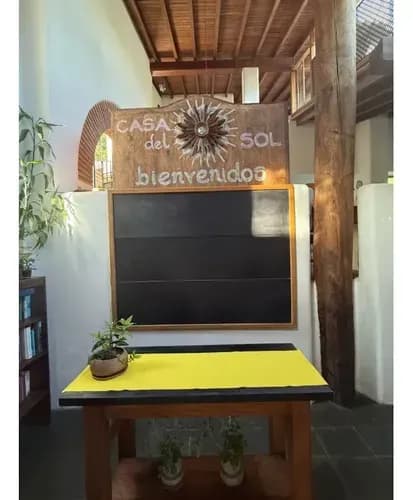 Casa-posada En Venta 1373,26m2 Terreno 330.5m2const Urb Oripoto
