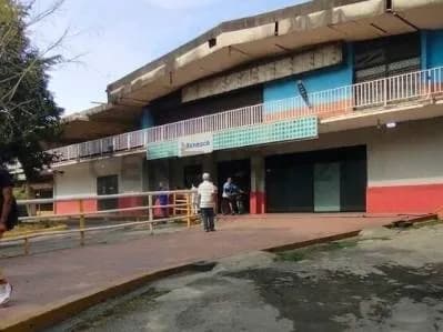 Local para deposito Centro Comercial Trapichito Guarenas