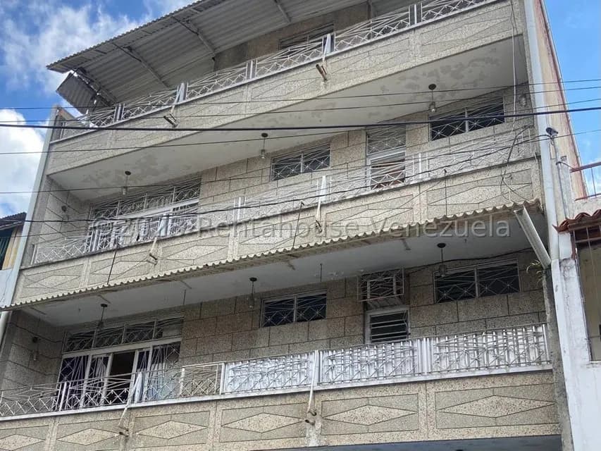 Comercial (Edificio) en Venta en Catia, Distrito Metropolitano