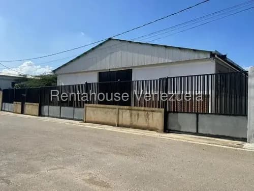 Marcos Gonzalez Alquila Galpón Zona Industrial 2 Barquisimeto - Lara Cod: #26-8313