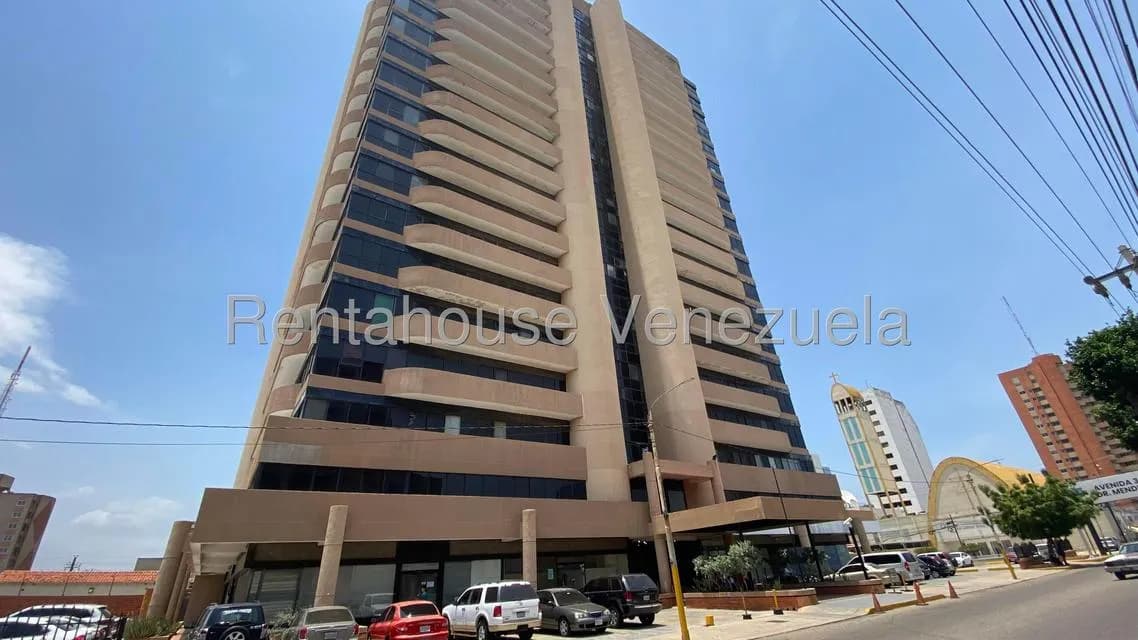 Comercial (Local Comercial) en Alquiler en Dr Portillo, Zulia