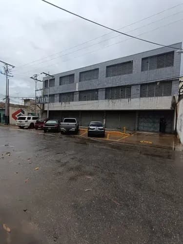 Angelica Acosta Vende Edificio Comercial/industrial Con Financiamiento Sector La Candelaria Valencia Carabobo