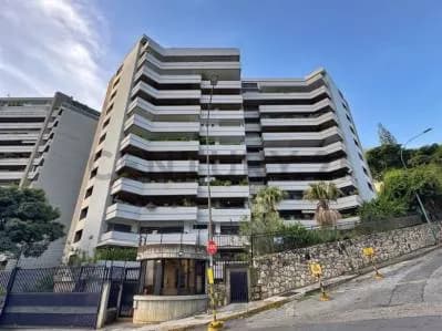 En Venta Apartamento en Altamira Norte | Frente al Colegio Britanico