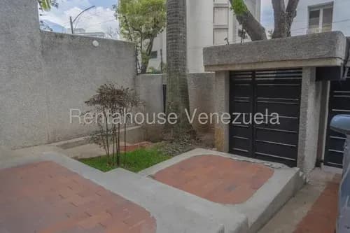 Apartamento En Venta,los Naranjos De Las Mercedes Mls #24-13335