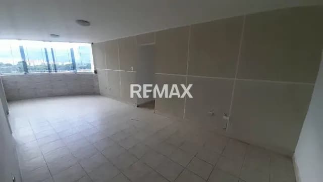Vendo comodo apartamento Res Villa Jardín mañongo cerca del sambil
