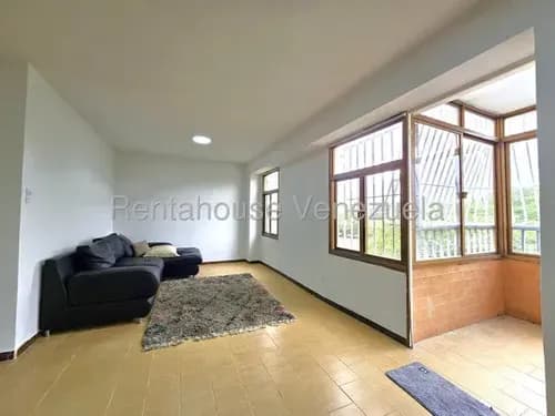 Inmuebles Milagros Nazareth Apartamento En Venta En Barquisimeto Lara Zona Este. Codigo Del Inmueble 26-20586 Economica Residencial Economico