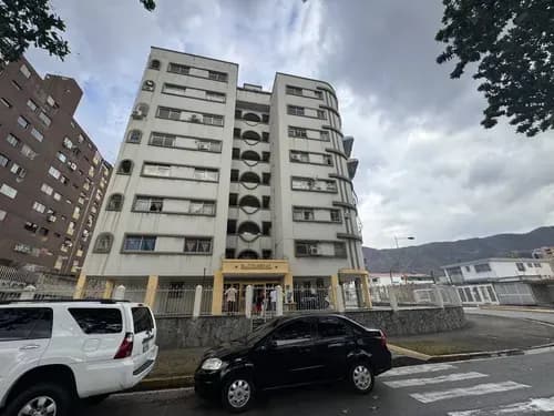 Yr Apartamento En Alquiler En Trigal Centro (70ms)