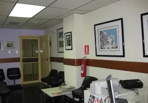 Centro Empresarial Piso 2, 2-b De 63 Mts , Aa, Tabicada, Y Piso Ceramica De Formato Grande