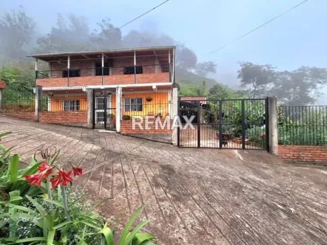 Casa de campo en venta Sector El Fical Municipio Andrés Bello, Vía mesa de Aura Cordero