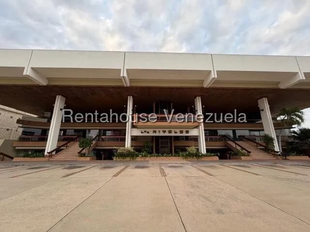 Comercial (Local Comercial) en Alquiler en 5 de Julio, Zulia