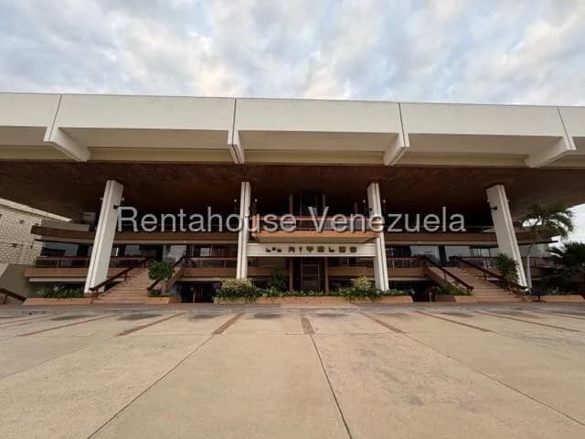 Comercial (Local Comercial) en Alquiler en 5 de Julio, Zulia