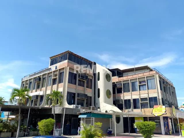 Excelente Local comercial en alquiler en Cumaná Av Gran Mariscal zona altamente comercial